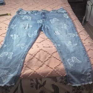 Tinseltown Light Blue Jeans with Butterfly Design